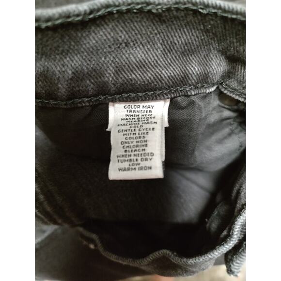 Style&Co Women's 16P Black Med Was High Rise Tapered Leg Jeans Stretch - Picture 8 of 8